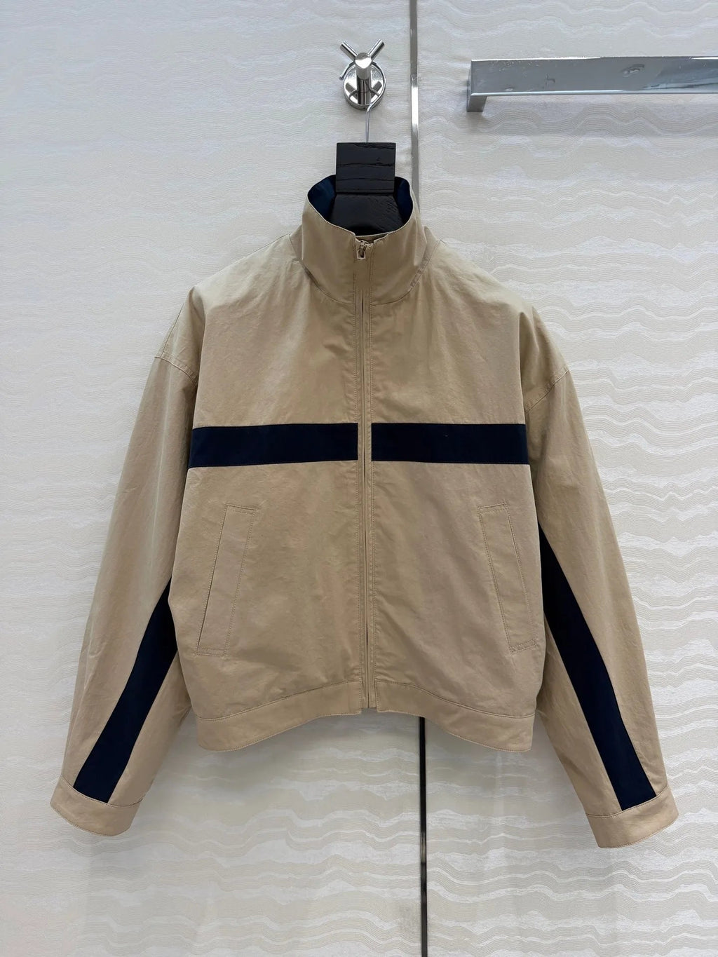 Amanda Vintage Bomber Jacket - Women's Everyday Outerwear - Image 3