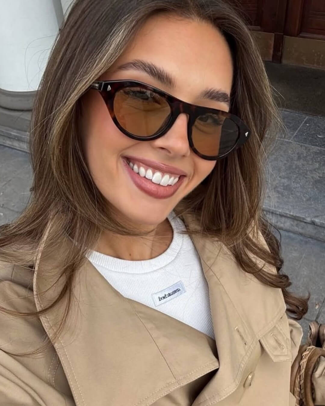 Sophia Oversized Sunglasses - Women's Fashion Accessory