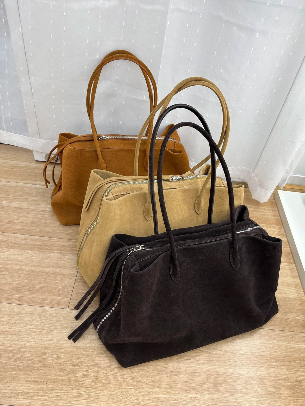 Carly Frosted Suede Tote Bag - Women's Everyday Handbag - Image 16