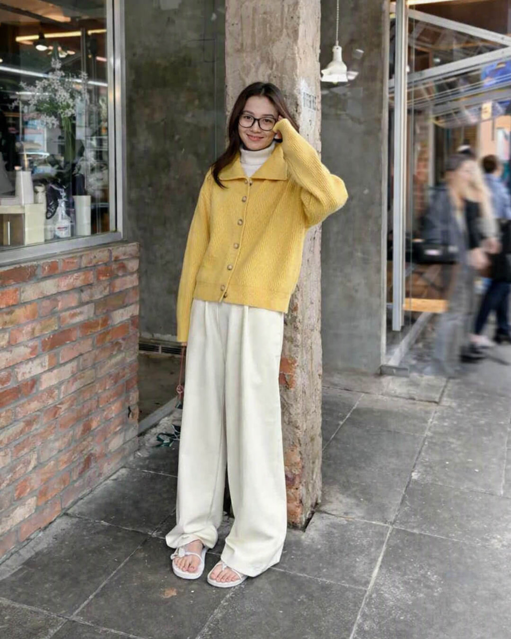 Nicola Oversized Knit Cardigan - Women's Layering Cardigan - Image 3