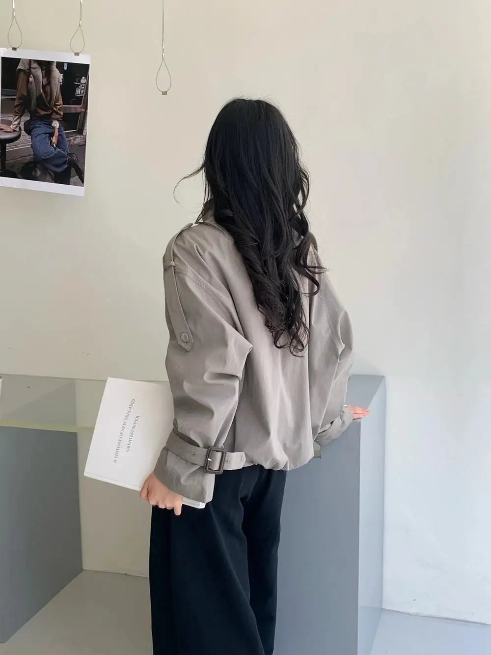 Linda Utility Cropped Trench Coat - Women's Fall and Winter Outerwear - Image 5