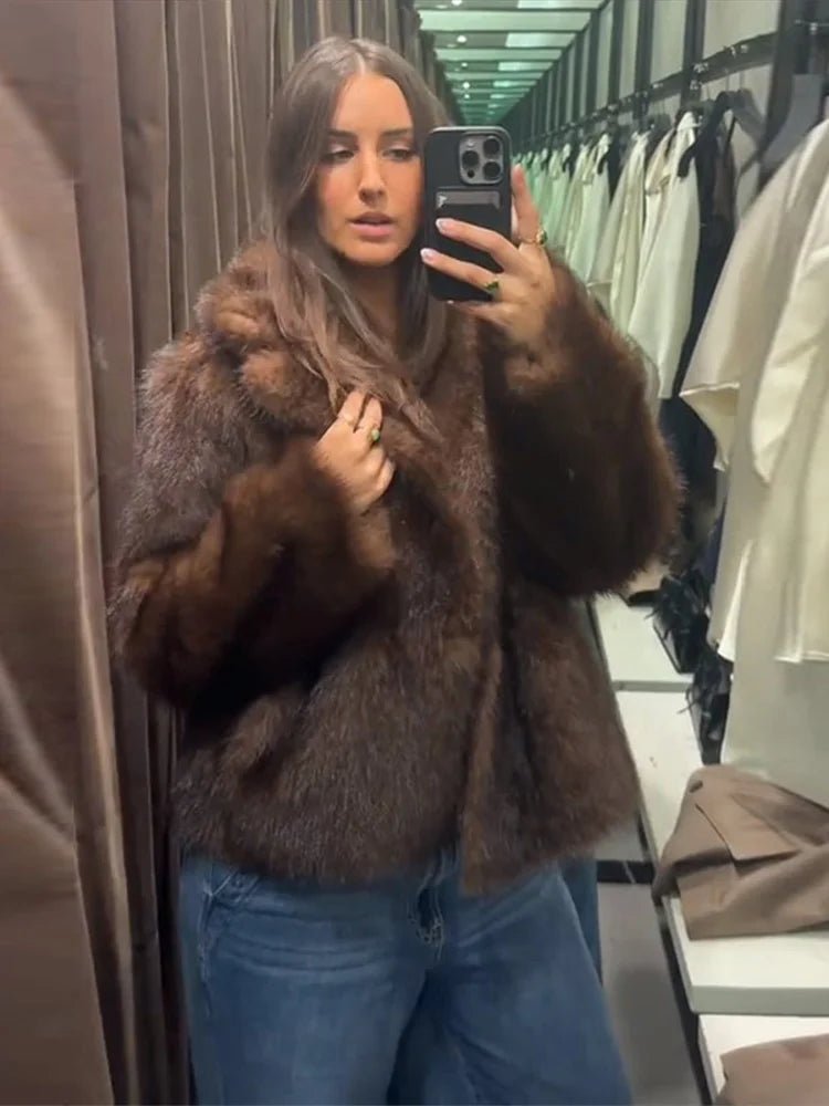 Jenny Reversible Faux Fur Leather Jacket - Women's Fall and Winter Outerwear - Image 4