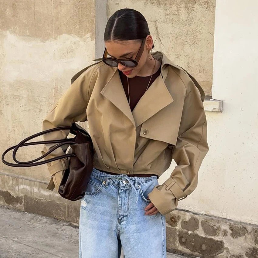 Lola Pleated Short Trench Coat - Women's Fall and Winter Outerwear - Image 4