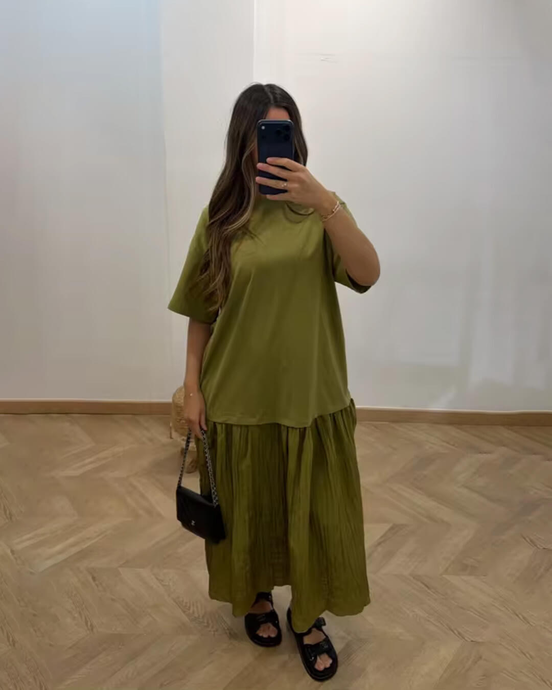 Celeste Pleated Patchwork Midi Dress - Elegant Occasion Dress for Women - Image 4