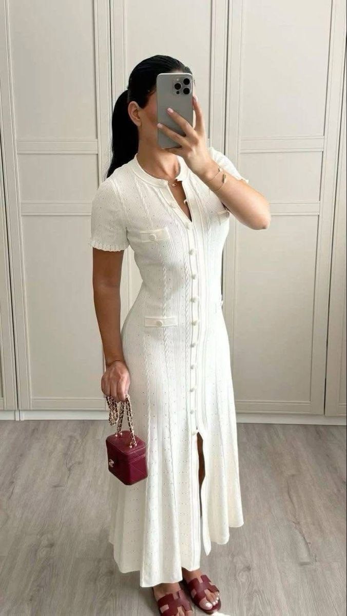 Beatrice Button-Front Knit Midi Dress - Elegant Occasion Dress for Women - Image 4