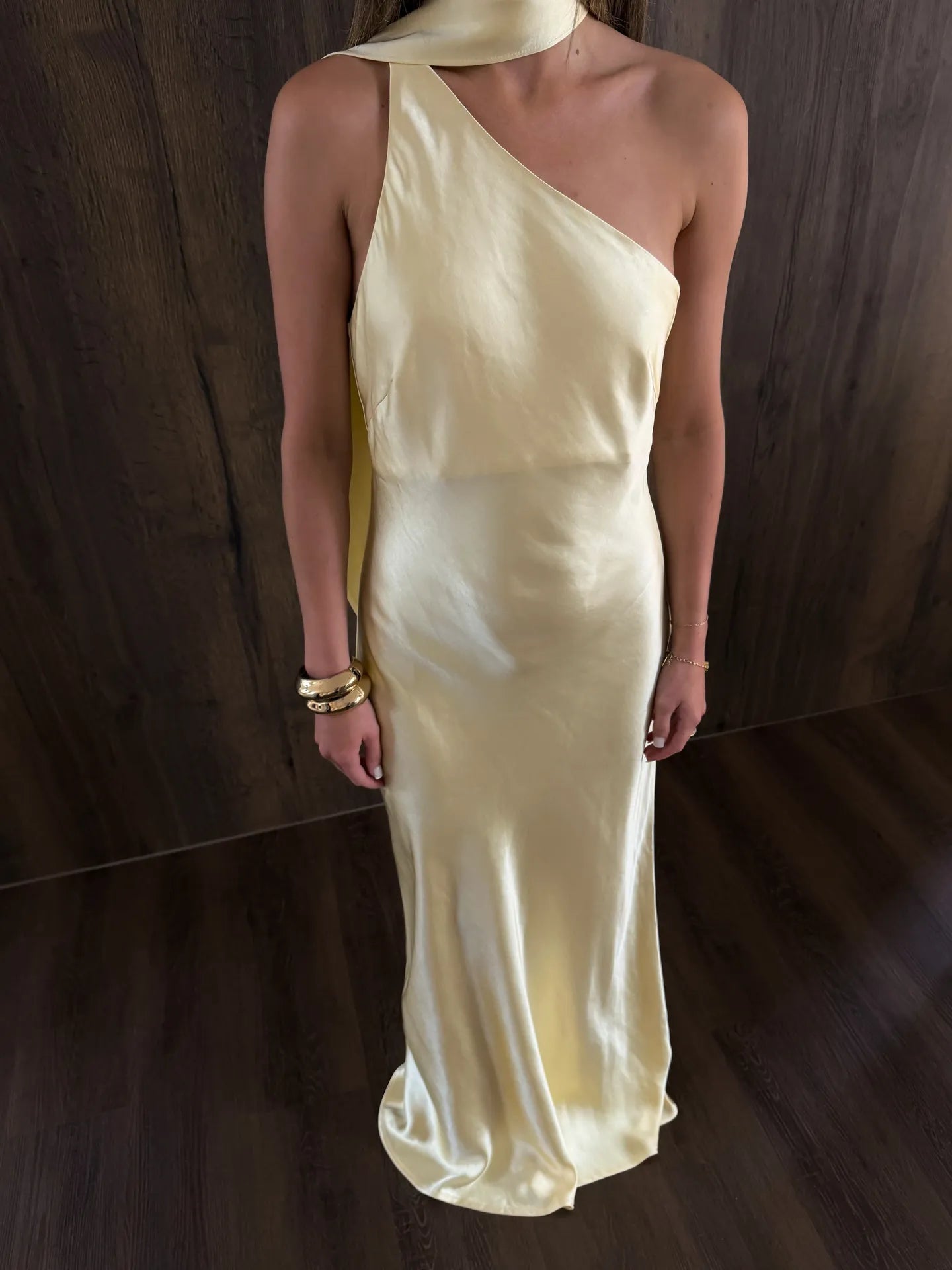 Airuna One-Shoulder Silk Evening Gown - Elegant Occasion Dress for Women - Image 4