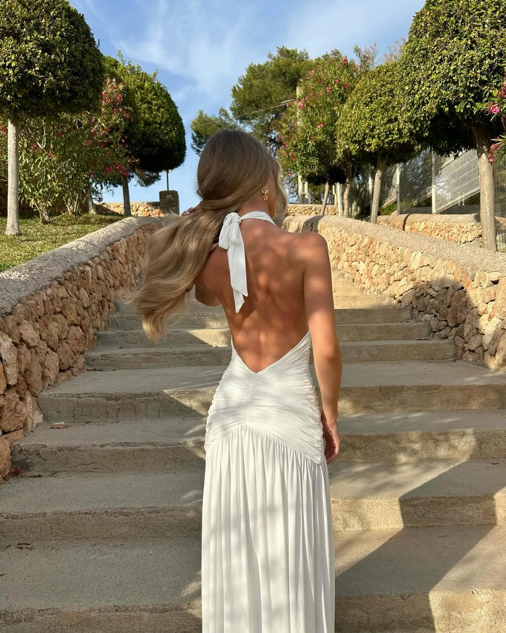 Carlyn Halter Neck Maxi Dress - Plunging Neck Sleeveless Dress - Image 3