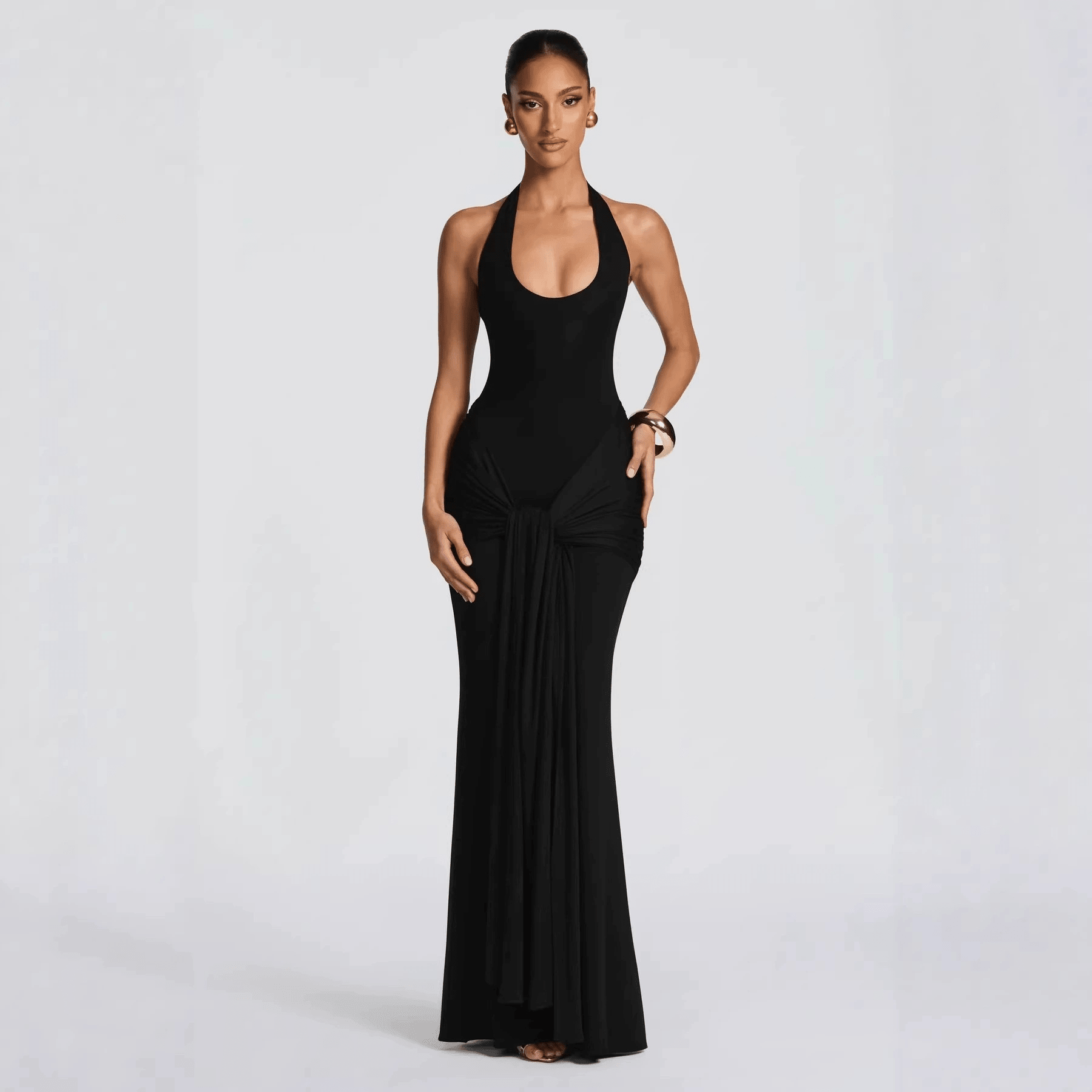 Charlot Slim Fit Backless Maxi Dress - Elegant Occasion Dress for Women - Image 4