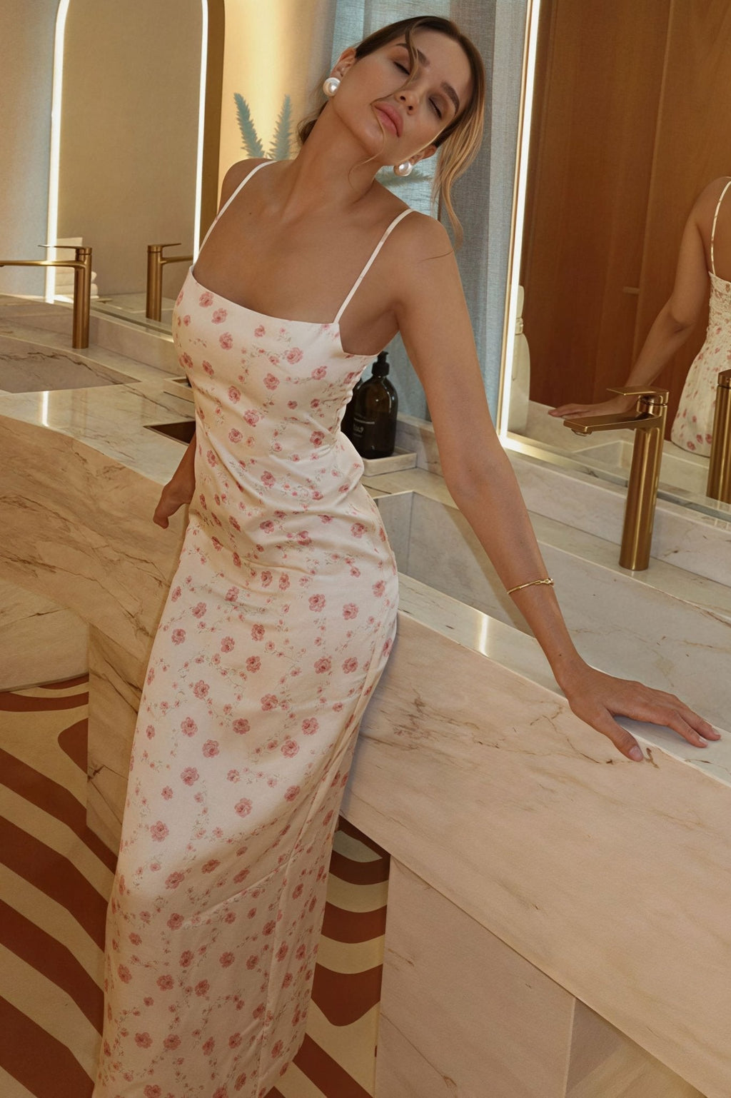 Darlene Floral Bodycon Midi Dress - Elegant Occasion Dress for Women - Image 7