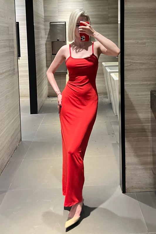 Janet V Neck Strap Maxi Dress - Elegant Occasion Dress for Women - Image 3