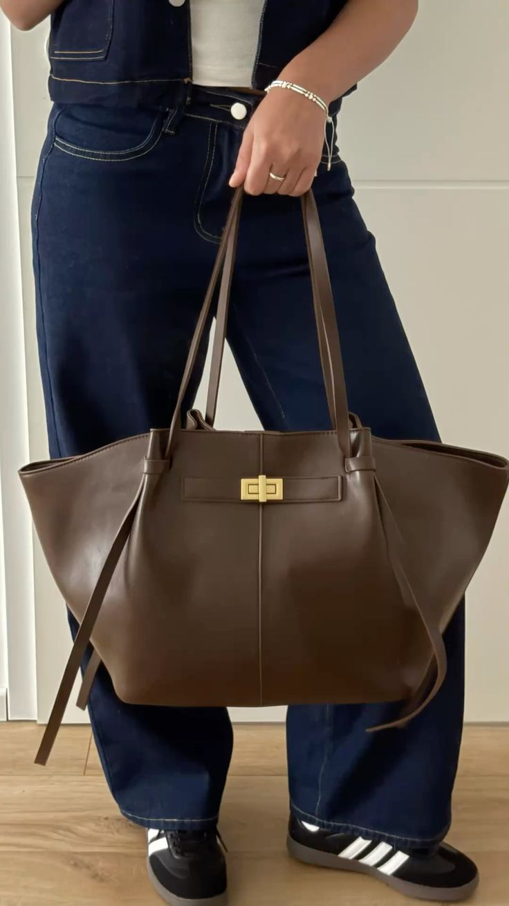 Gerda Shopper Leather Shopper Bag - Structured Large Tote - Image 12