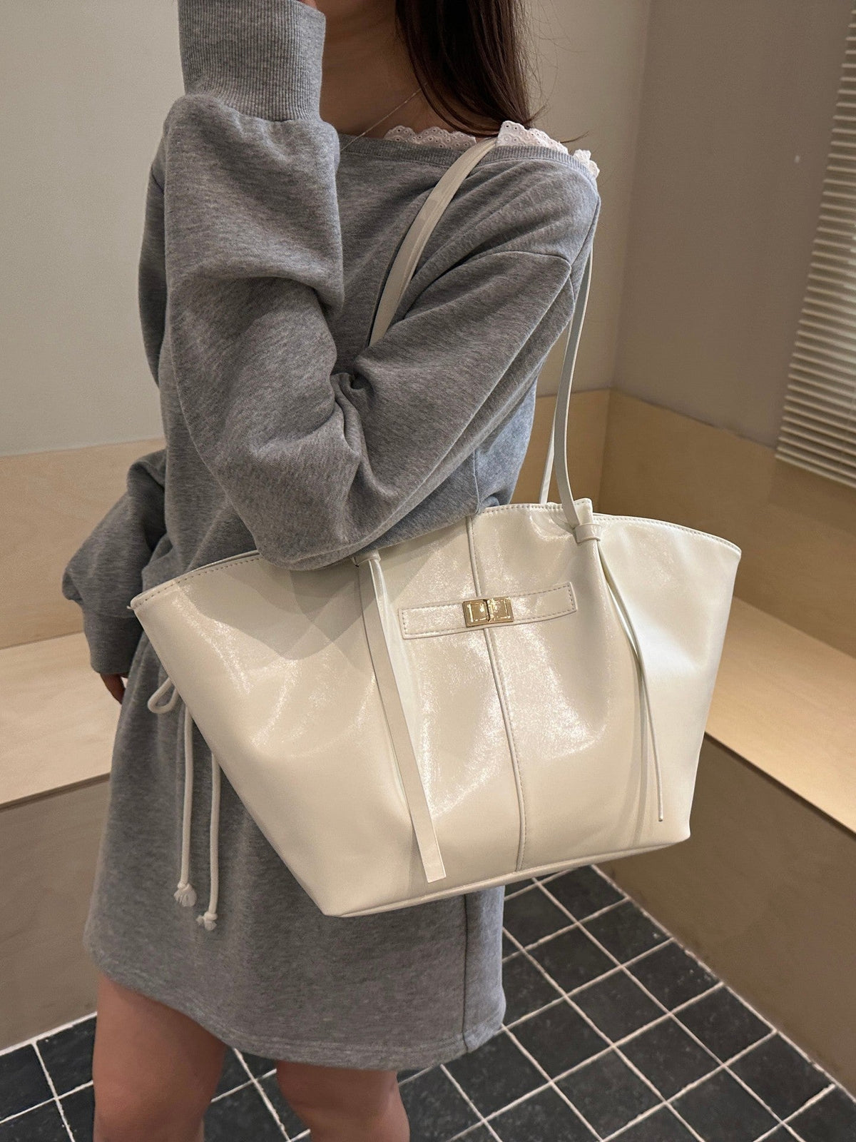 Gerda Shopper Leather Shopper Bag - Structured Large Tote - Image 21