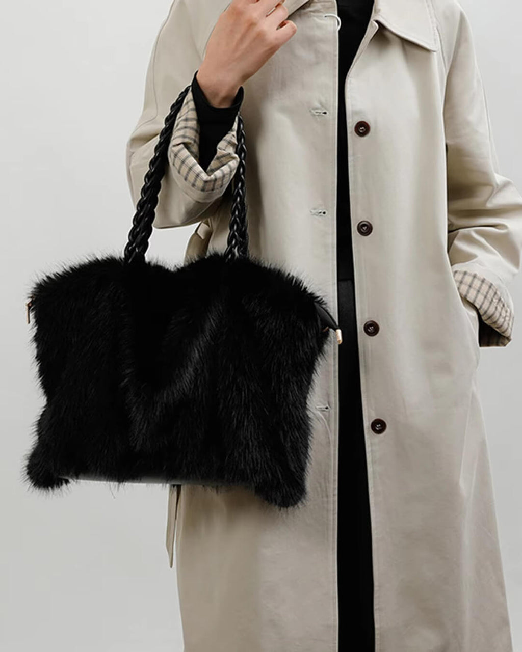 Loreen Faux Fur Tote Bag with Metal Chain - Plush Shoulder Tote Handbag - Image 5