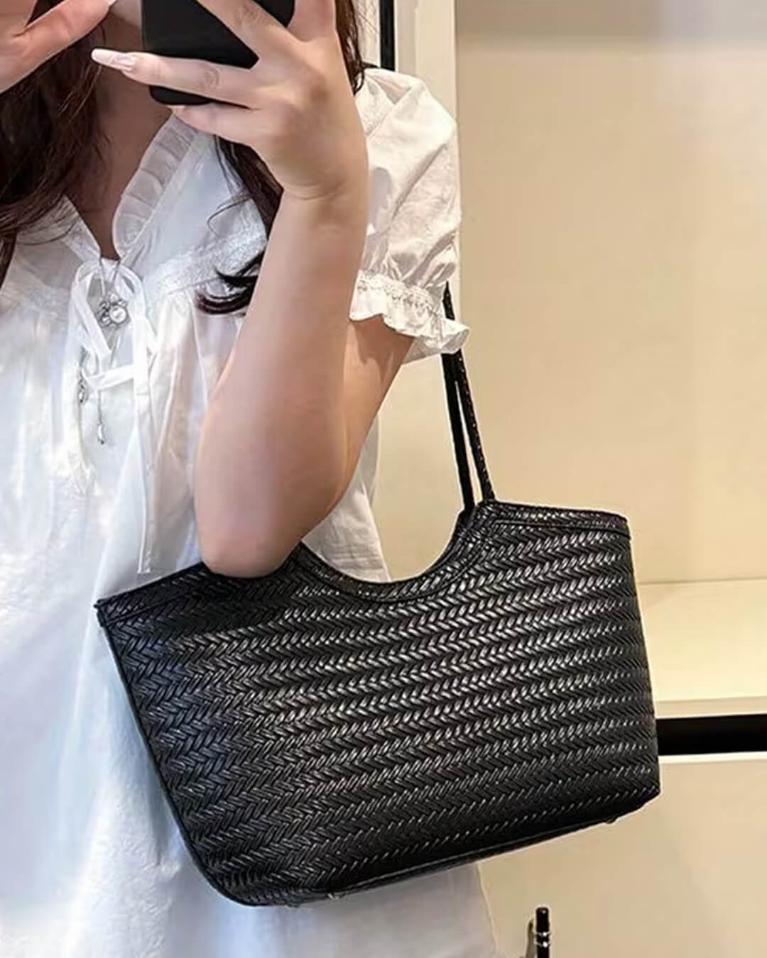 Rica Woven Faux Leather Handbag - Chic Woven Tote Bag - Image 4