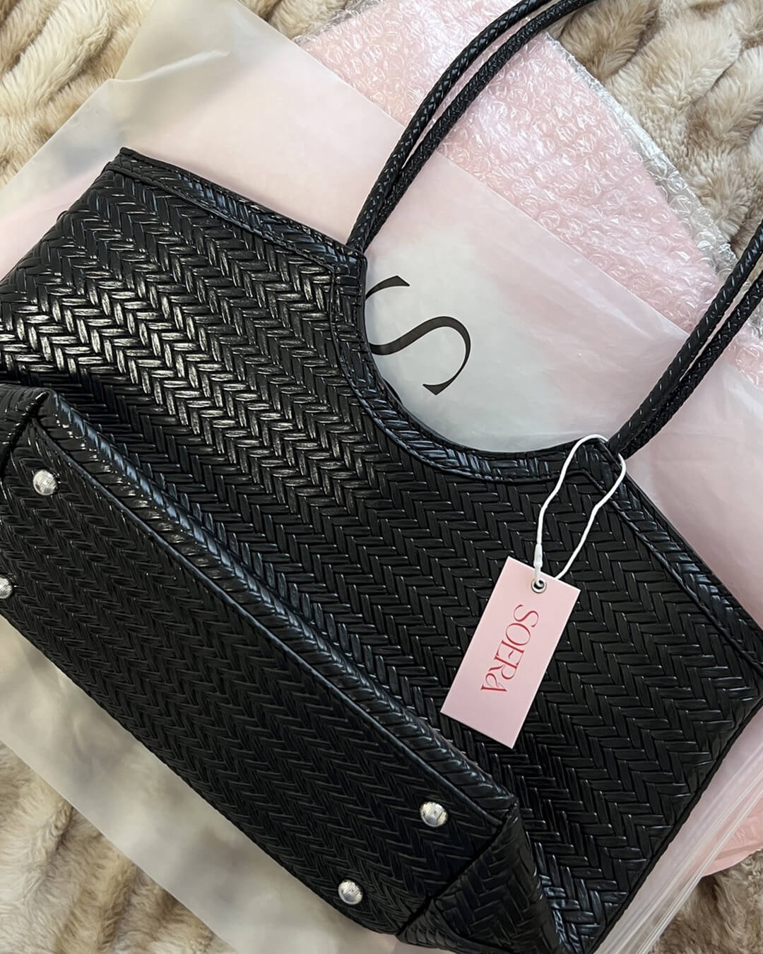 Rica Woven Faux Leather Handbag - Chic Woven Tote Bag - Image 2