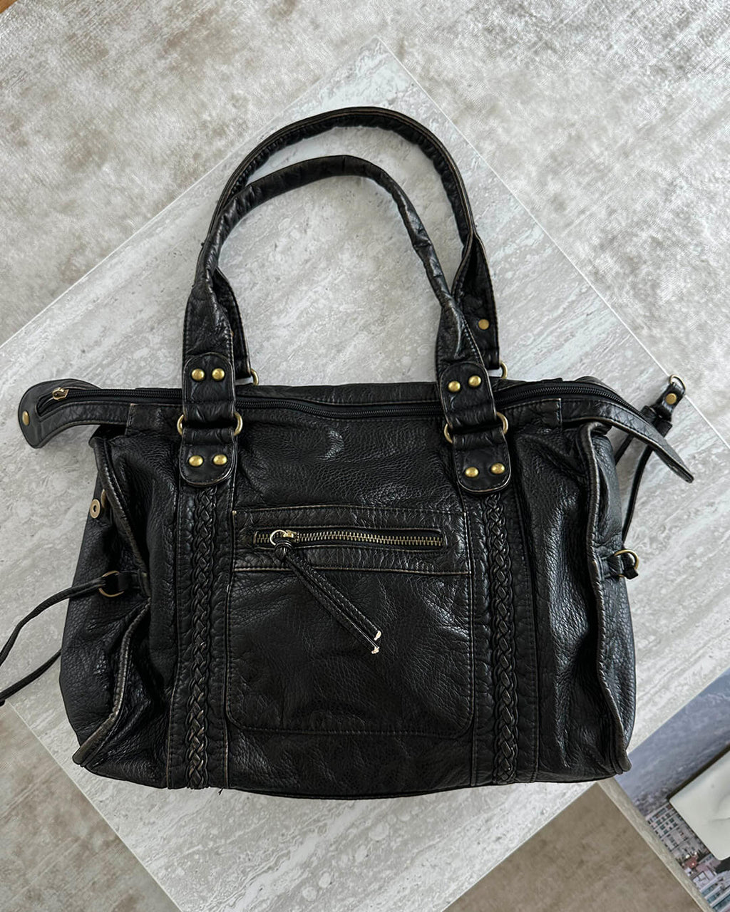 Tanja Women's Compact Vegan Leather Shoulder Bag - Stylish Everyday Handbag - Image 3