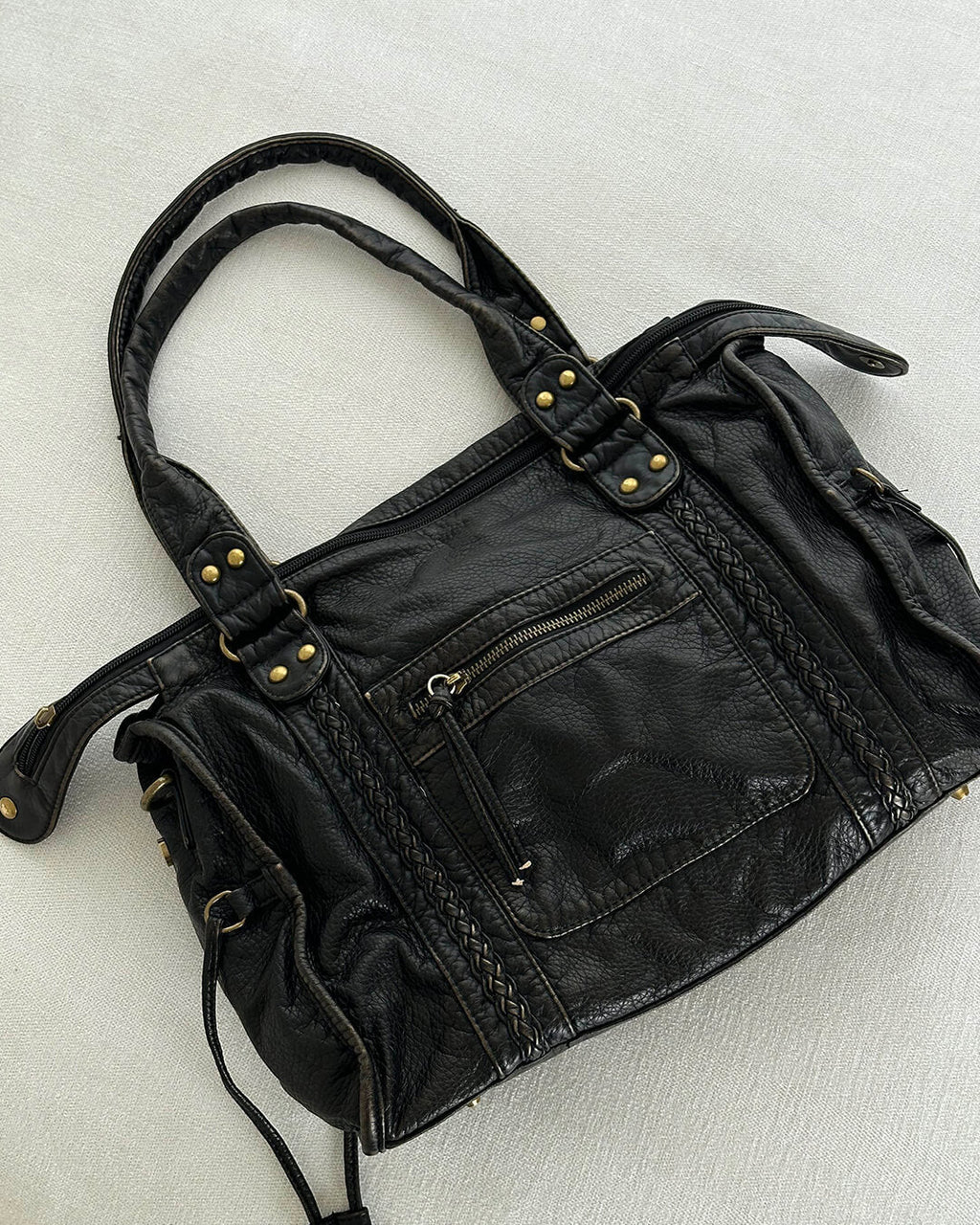 Tanja Women's Compact Vegan Leather Shoulder Bag - Stylish Everyday Handbag - Image 5