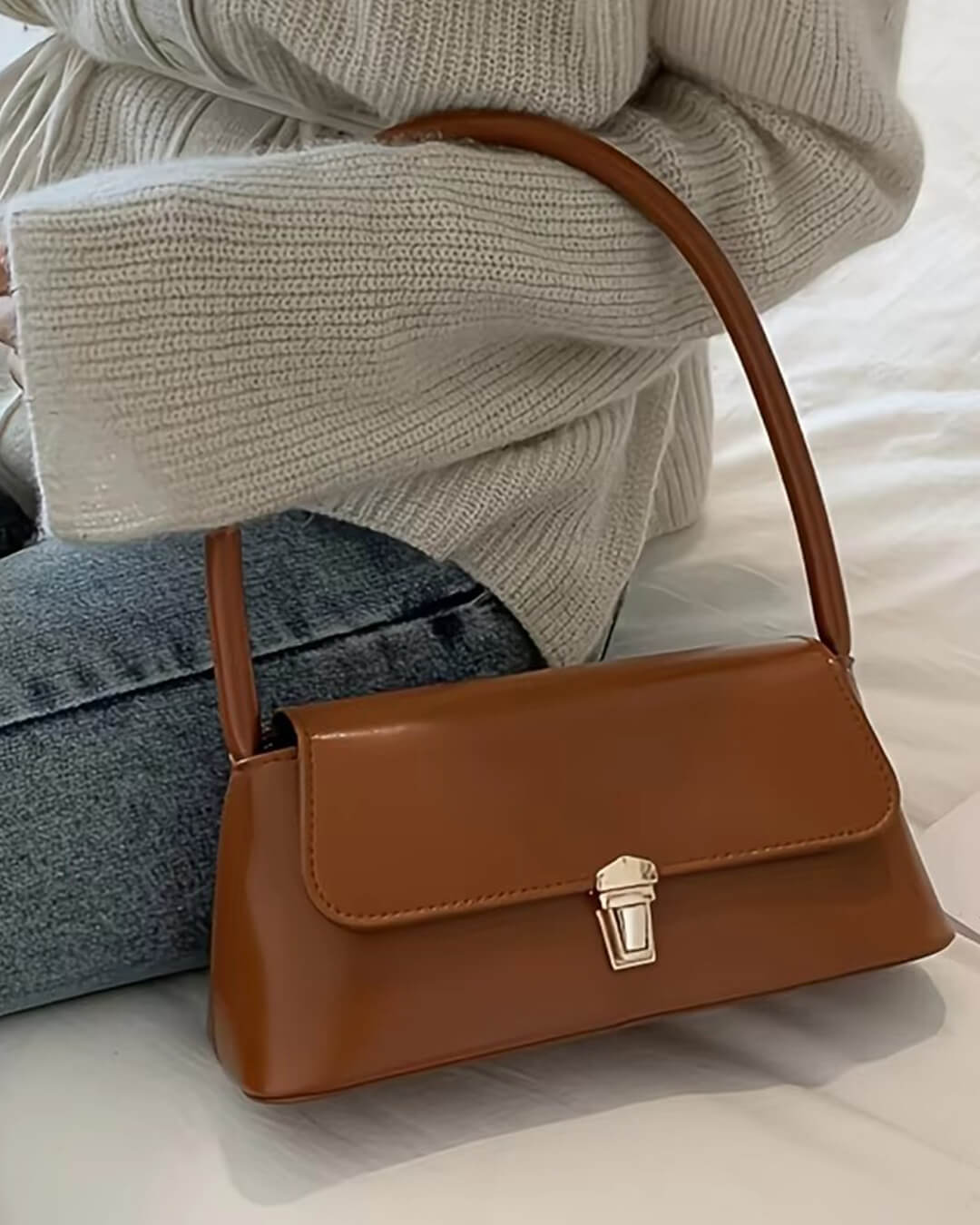 Tally Leather Shoulder Bag - Women's Everyday Handbag - Image 6