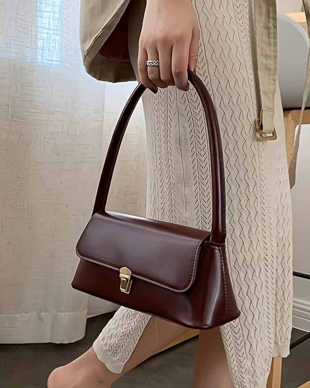 Tally Leather Shoulder Bag - Women's Everyday Handbag - Image 7
