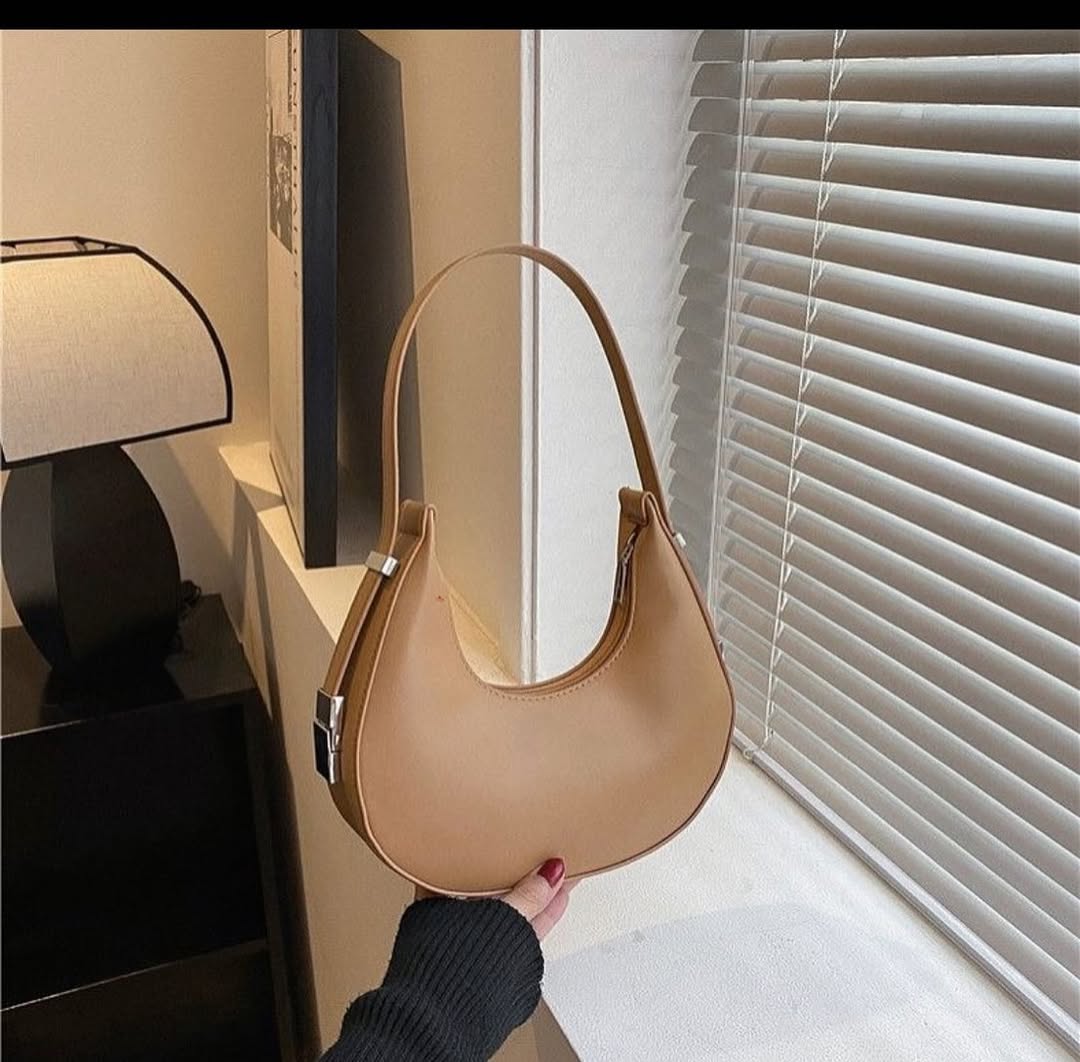 Tyla Vegan Leather Hobo Shoulder Bag for Women - Lightweight Handbag