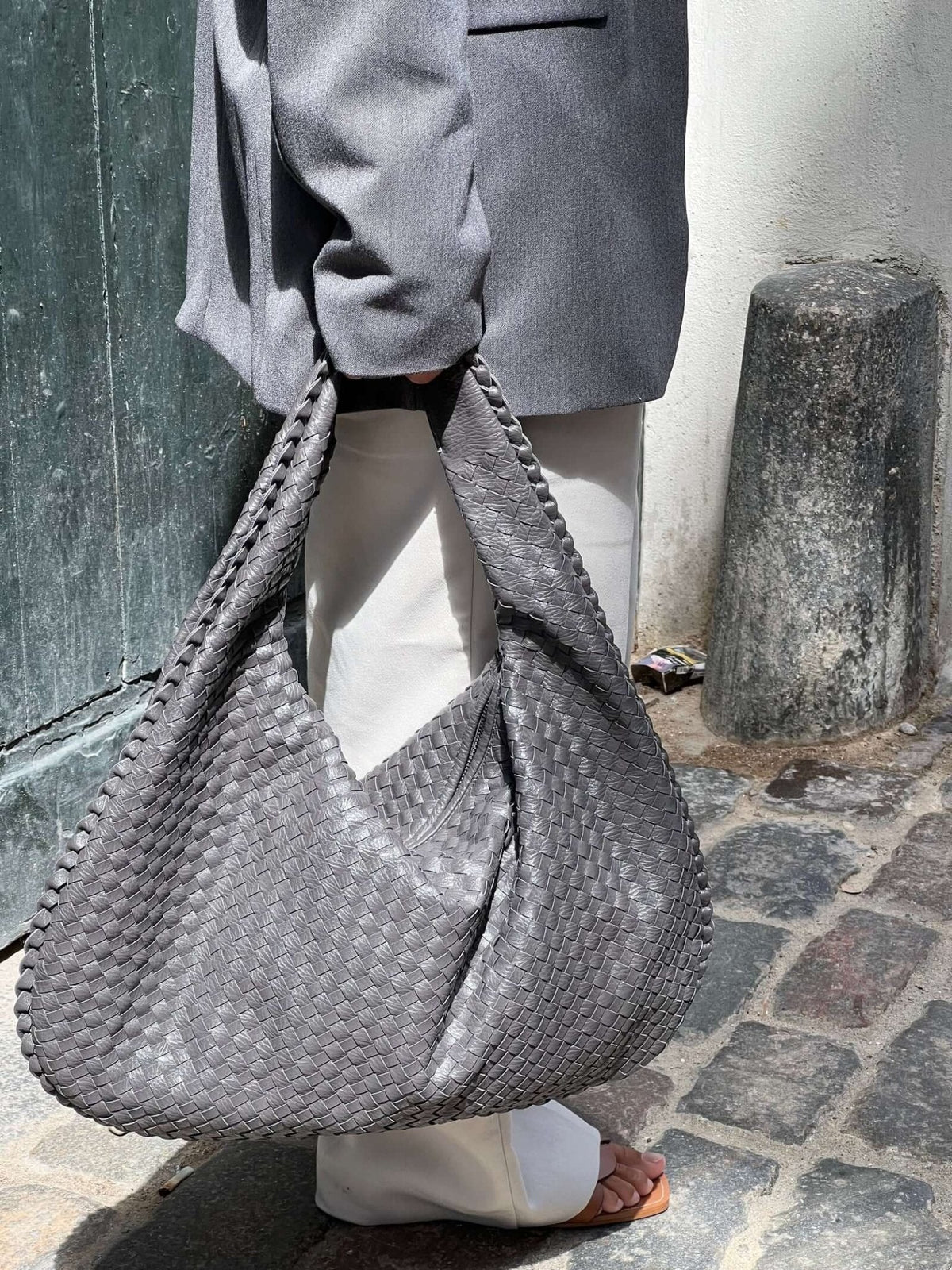 Woven Bag XL Oversized Woven Handbag - Lattice Detail Everyday Tote - Image 25