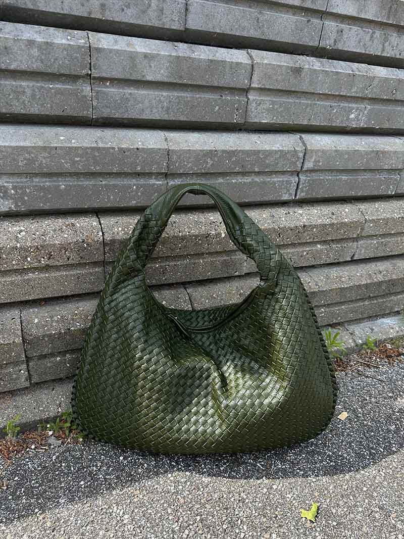 Woven Bag XL Oversized Woven Handbag - Lattice Detail Everyday Tote - Image 15