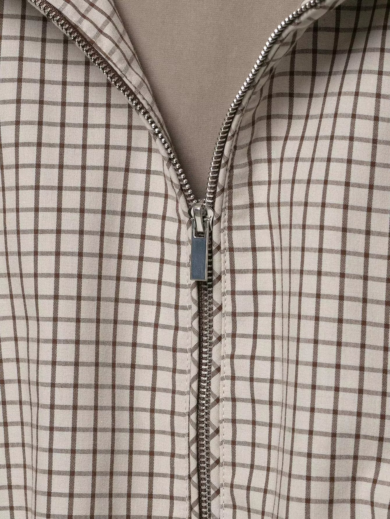 Daniela Plaid Hooded Cropped Jacket - Women's Everyday Outerwear - Image 6