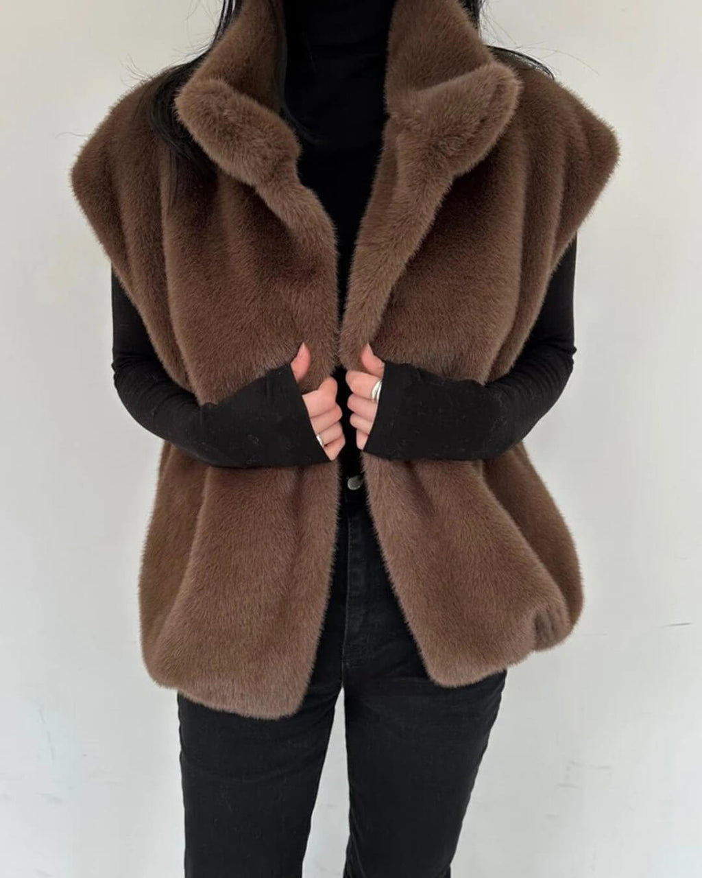 Amalia High Neck Faux Fur Vest - Women's Fall and Winter Outerwear - Image 3
