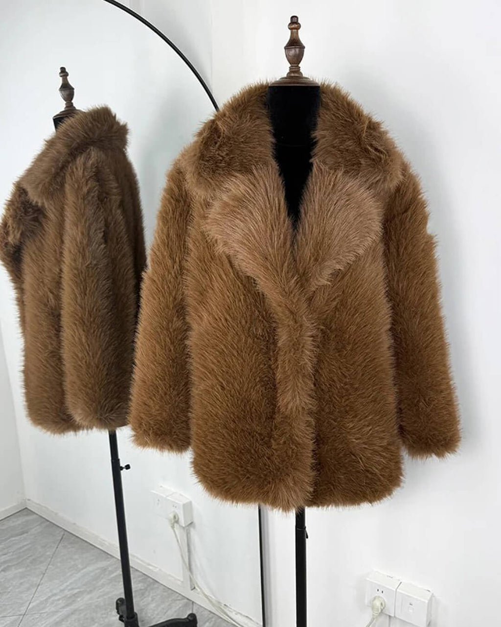 Carissa Faux Fur Coat - Women's Fall and Winter Outerwear - Image 12