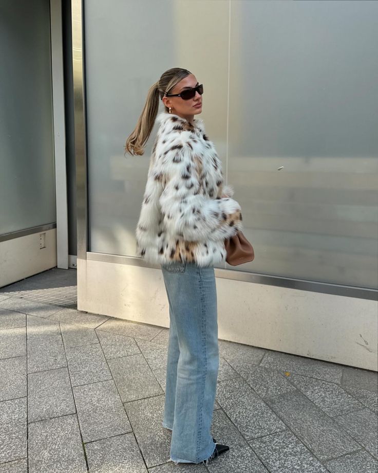 Celeste Leopard Faux Fur Coat - Women's Fall and Winter Outerwear - Image 2