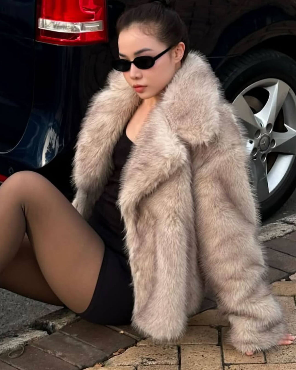 Darcy Women's Mid-Length Faux Fur Jacket - Fluffy Coat - Image 3