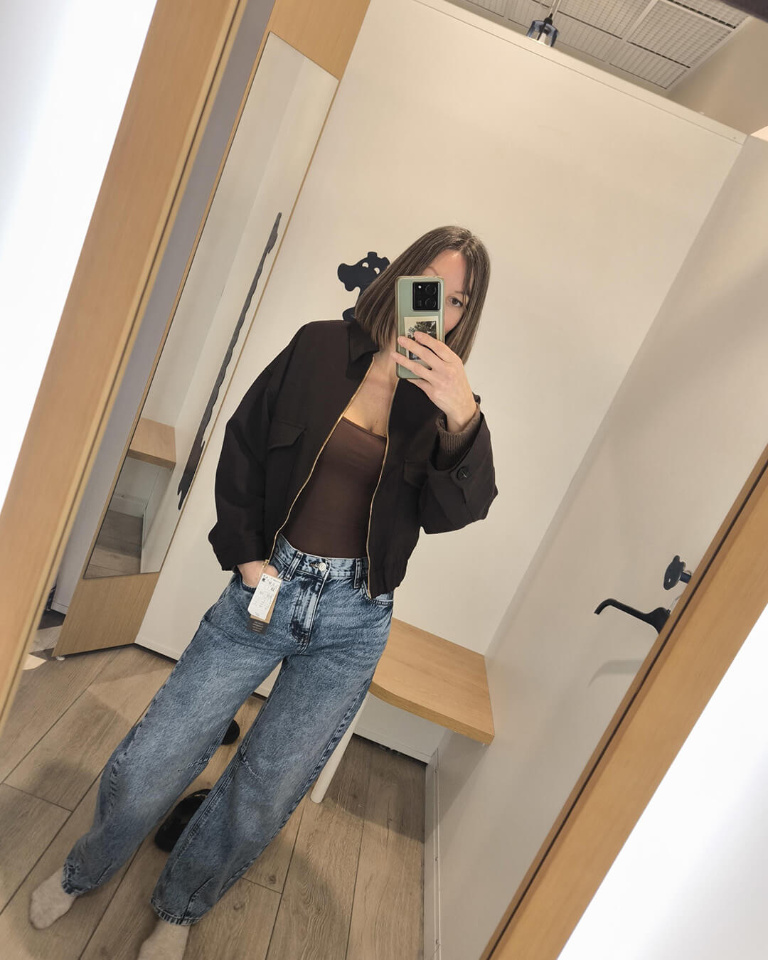 Ginny Flap Pocket Bomber Jacket - Women's Fall and Winter Outerwear - Image 8