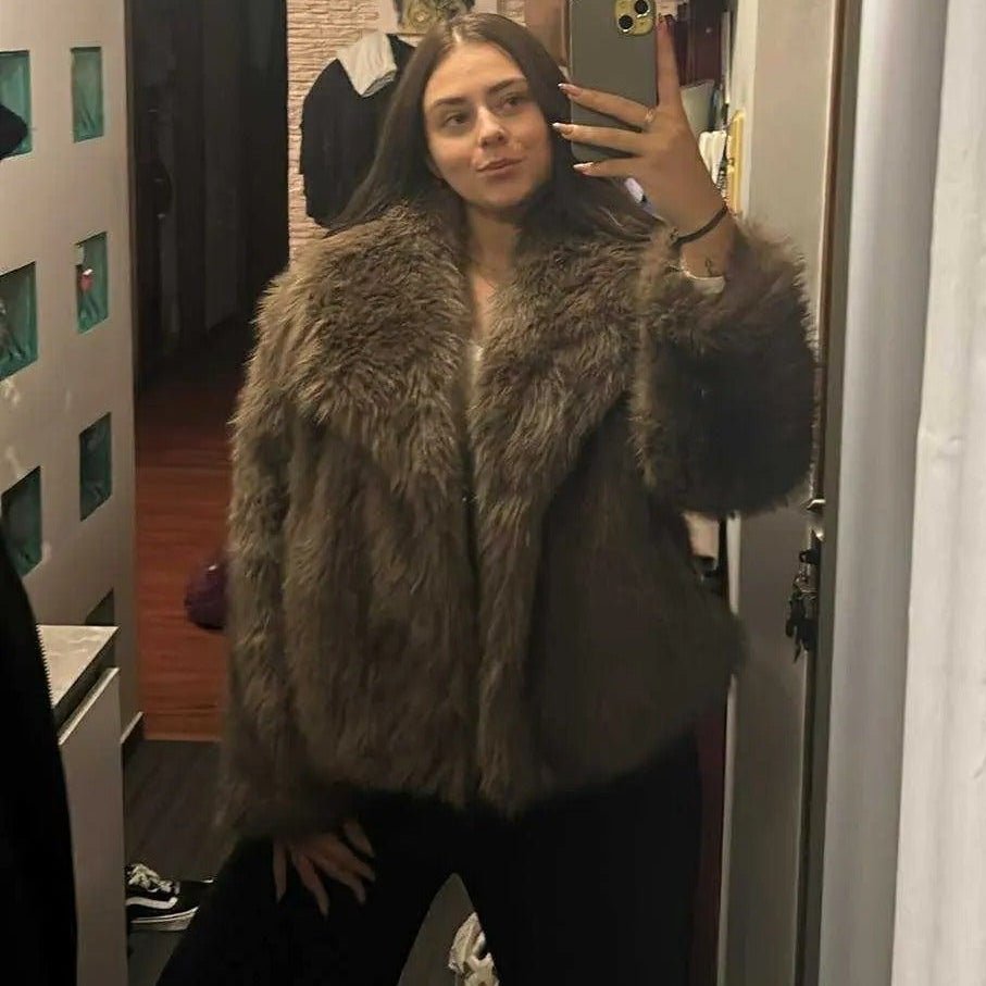 Mandy Faux Fur Jacket - Women's Fall and Winter Outerwear