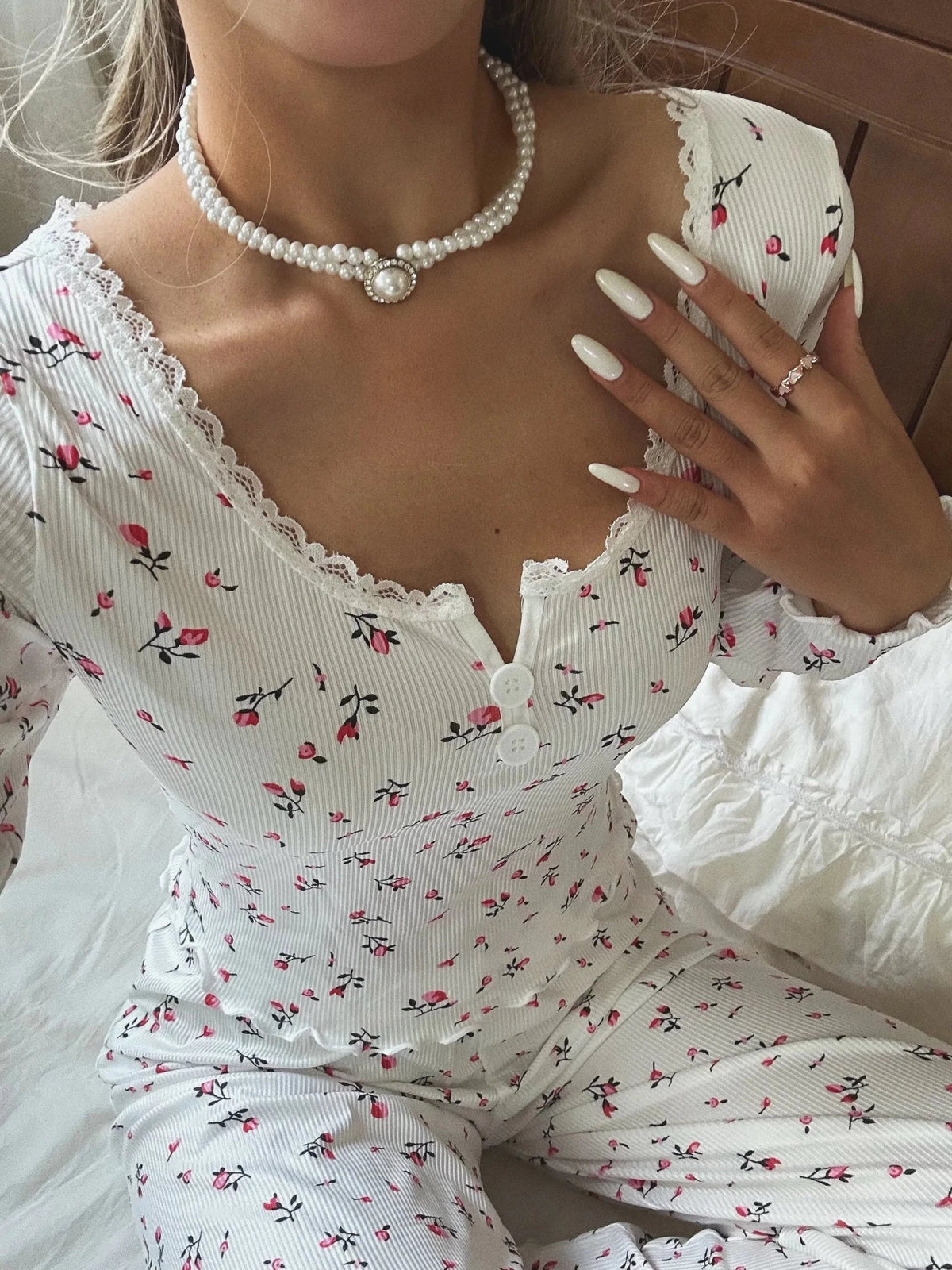 Long Sleeve Floral Pyjama Set - Women's Coordinated Two-Piece Outfit - Image 3