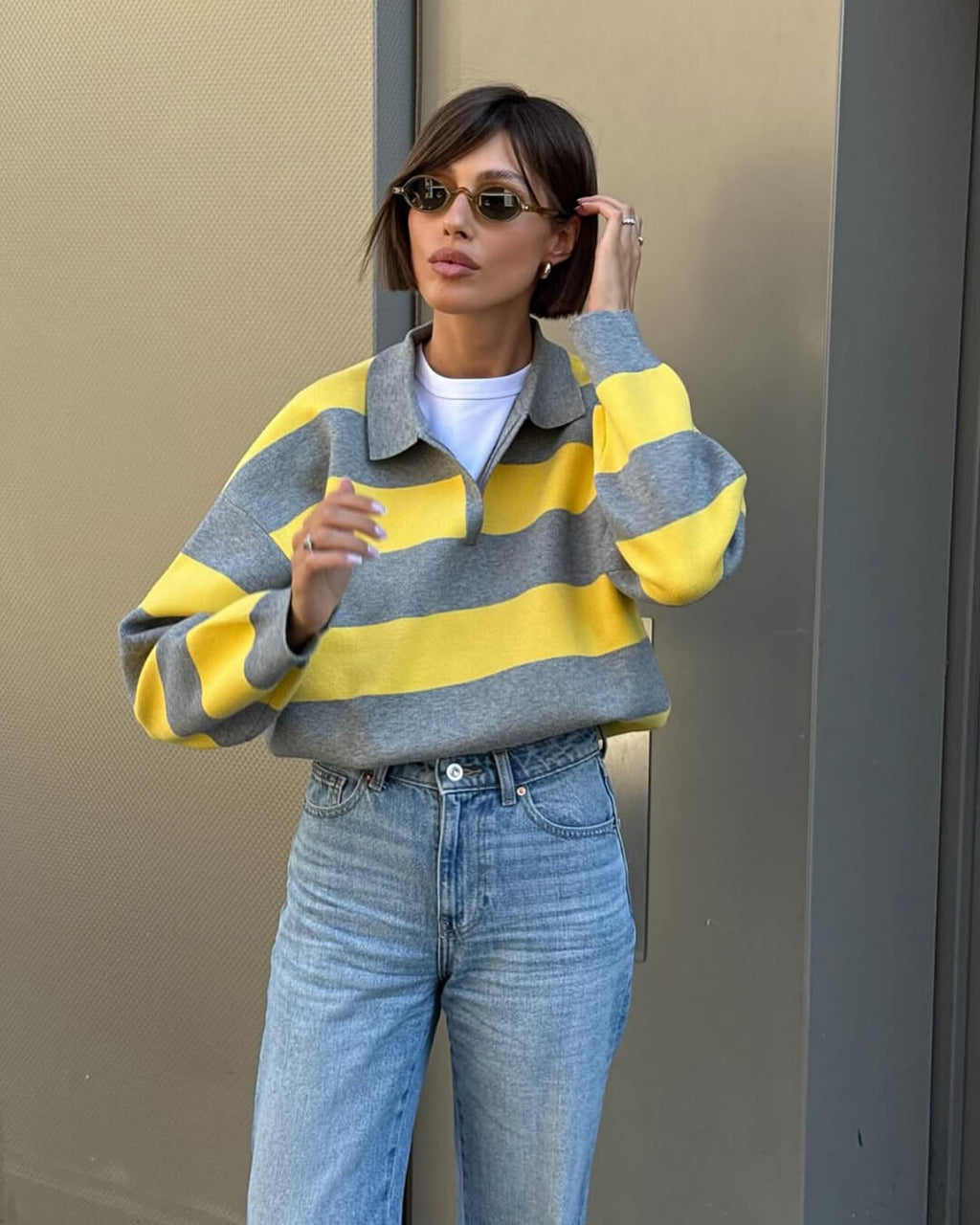 Una Striped Knitted V-Neck Pullover - Women's Cozy Knitwear - Image 2