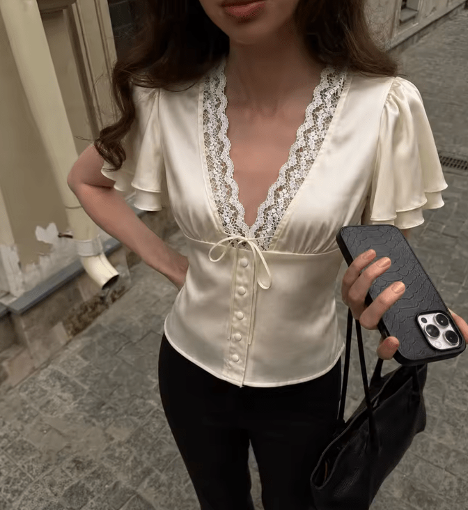 Aderinsola Blouse - Women's Everyday Fashion Top