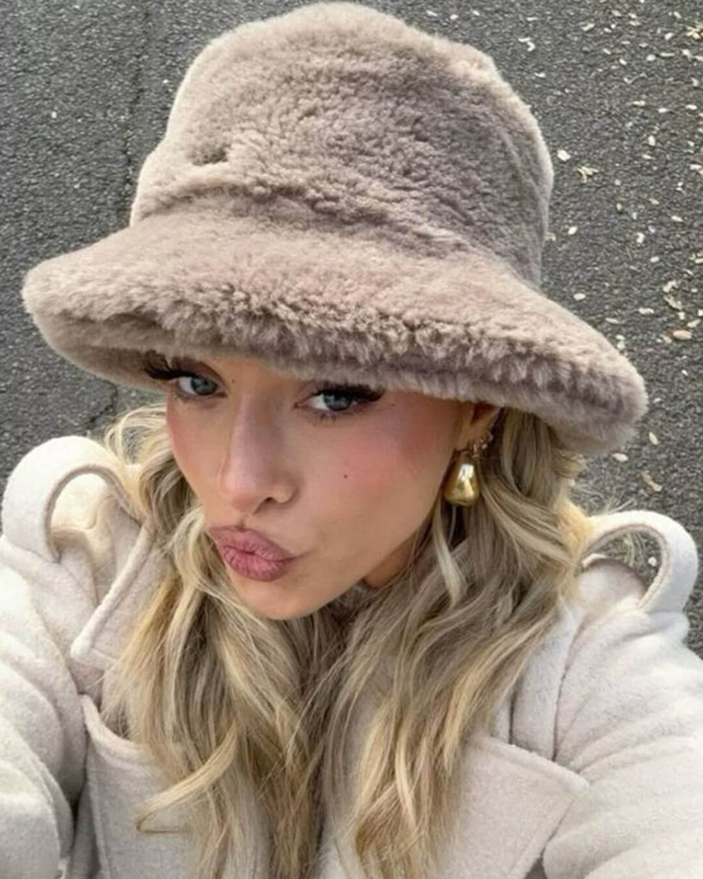 Pauleen Women's Fluffy Bucket Hat - Warm Faux Fur Winter Fisherman Hat - Image 7